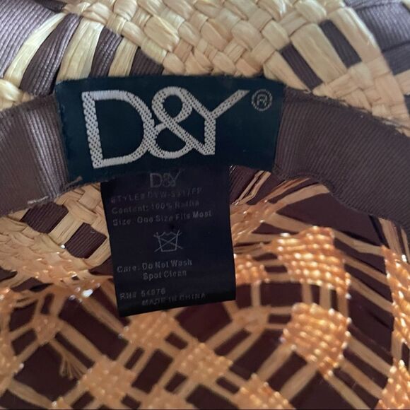 D&Y Straw Woven Lightweight Floppy Sun Hat
Tan Brown One Size - Picture 13 of 13